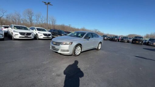 2016 Chevrolet Impala Silver (3)