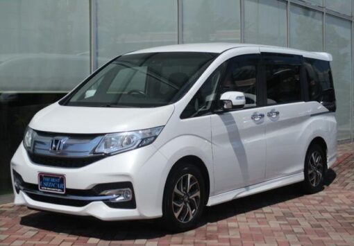 2015 Honda StepWagon.