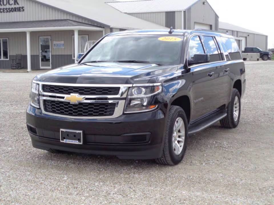 2015 Chevrolet Suburban for Sale – Full-Size SUV with Power, Space & Family Comfort - Image 2