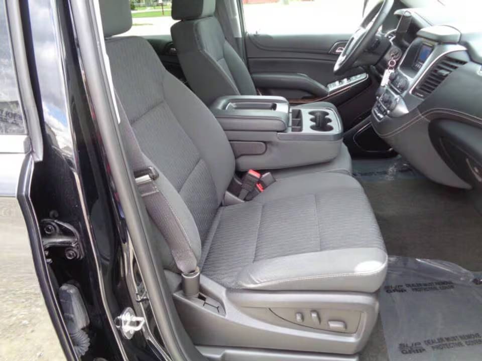 2015 Chevrolet Suburban for Sale – Full-Size SUV with Power, Space & Family Comfort - Image 4