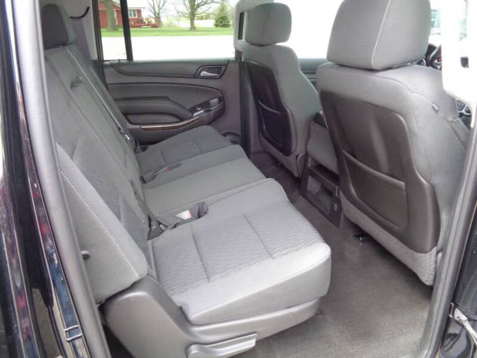 2015 Chevrolet Suburban for Sale – Full-Size SUV with Power, Space & Family Comfort - Image 10